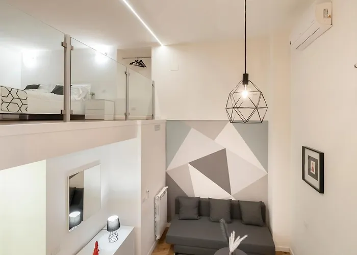 Ramo D'oro 4* נאפולי